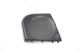 07-13 MERCEDES-BENZ W221 S550 REAR LEFT DRIVER SIDE DOOR SPEAKER COVER E3280 image 2