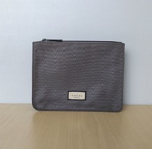 Gucci Ash Grey Men&#39;s Cosmetic Pouch / Bag WORLDWIDE SHIPPING T 0003 - $22.28