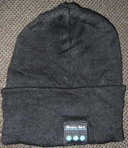 Bluetooth Beanie Hat, Black (Music Hat) - £9.02 GBP