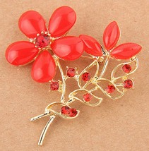 LADY'S GOLD PLATED FASHION RED FLOWER BROOCH. SHIPS WITHIN 1 BUSINESS DAY. - $8.68