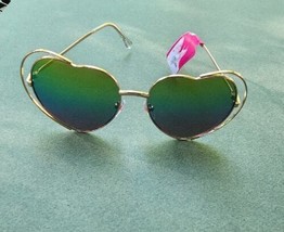 Betsey Johnson Pink Gold Mirrored Hearts Womens Sunglasses 100%UV 53236F... - $24.69