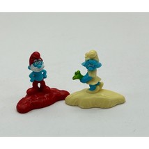 Lot of 2 McDonalds 2017 Peyo Smurfs Pappa Smurf &amp; Smurfette 2&quot; Cake Topper Colle - £6.72 GBP