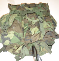 VINTAGE MILITARY WOODLAND BDU SIGNAL RTO SINCGARS Radio RUCKSACK RUCK BA... - $940.25 MXN