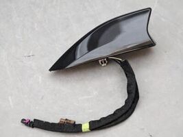 OEM GM 23191988 GPS Navigation Shark Fin 3 Wire Black 8555 GBA  Antenna - $19.79
