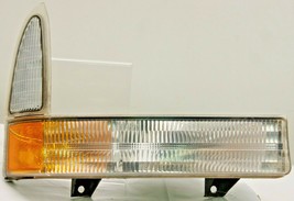 99-04 Ford F250 F350 SD Front Signal Lamp RH Driver OEM 2323 - £34.70 GBP