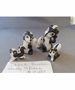 Family of Miniature Ceramic Skunks Dad, Mom &amp; 2 Babies (1 1/2&quot;) - $380.75 MXN