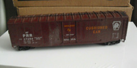 Vintage HO Scale Athearn PRR 27294 Insulated Reefer Box Car - $17.82