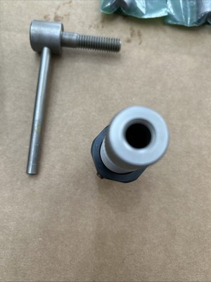 RCBS BULLET PULLER # 9440 WITH 5 COLLETS Item image 4