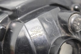 09-11 HYUNDAI GENESIS RIGHT PASSENGER SIDE FOG LIGHT E6241 image 10