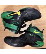 Authenticity Guarantee 
RARE Nike Lebron James Zoom Soldier 9 OREGON DUC... - $240.18 CAD