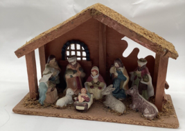Vintage Wood Nativity Manger Mary, Joseph, and Baby Jesus 10 pcs Christmas - £31.85 GBP