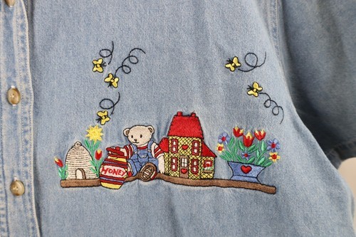 Vtg 90s Womens 20W Distressed Country Primitive Bear Flower Denim Button Shirt Item image 5