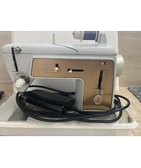 Singer Vintage Sewing Machine 603 With Case &amp; Attachments  - $6,800.32 MXN