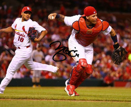 ** Yadier Molina Signed Photo 8X10 Rp Autographed St Louis Cardinals ** - £14.95 GBP