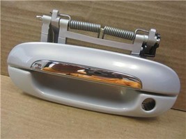 Cadillac 03-07 Deville Driver Side Left Front door handle 20857766 - $26.99