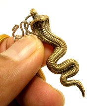 Re Cobra Serpente Ciondolo In Ottone Thai Amuleto Protezione Della Vita... - £23.62 GBP