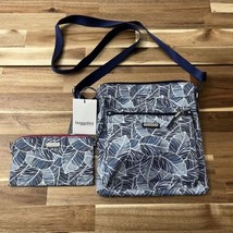 NWT Baggalini Go Bagg With RFID Phone Wristlet Blue White Leaves Maui Print - $37.99