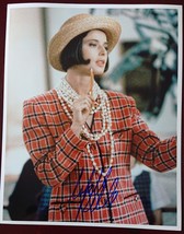 Isabella Rossellini Autographed Glossy 8x10 Photo - COA #IR58829 - £116.37 GBP