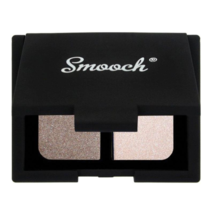 Smooch Duo Eyeshadows Naughty School Girl - $1,310.66 MXN