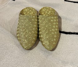 Moroccan women&#39;s slippers  gold -Gold Moroccan Slippers -Gold slippers f... - £39.96 GBP
