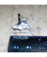 WINGED BOOT Foot Tie stick pin with chain flying wing shoe 1960s silver - $39.66