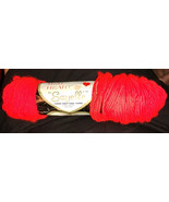 VTG Coats &amp; Clark Red Heart Yarn 4-Ply Scarlet Red 909 Sayelle 4 oz 100%... - $220.85 MXN