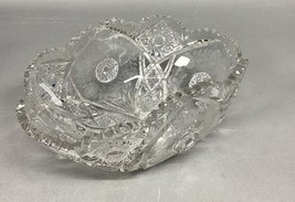 Vintage Heavy Cut Glass Bowl With Sawtooth Edges - Floral & Sunburst - 1... - $637.12 MXN Vintage Heavy Cut Glass Bowl With Sawtooth Edges - Floral & Sunburst - 1... - $637.12 MXN