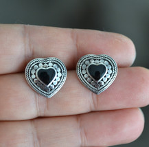 Stud earrings, heart stud earrings, Sterling silver earrings, black enamel (V333 - £19.17 GBP