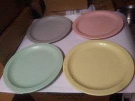 vintage Texas Ware pastel lunch plates - $23.74
