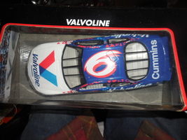 Hot Wheels Roush Racing 1999 1/43 Scale  &quot;Valvoline&quot; #6 NASCAR Mint In Box - £7.97 GBP