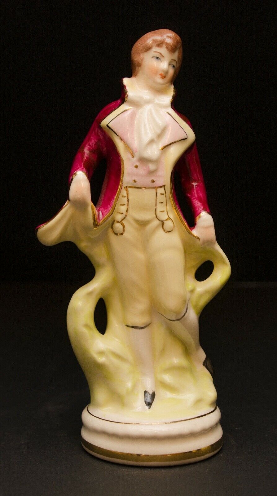 Coventry Figurine Fancy Gentlemen 5015A USA Vintage Red Gold Trim - £9.40 GBP