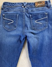 Seven7 Jeans Sz 30 Destroyed Stretch Cropped Blue Denim Rhinestone Studs Frayed - £13.94 GBP