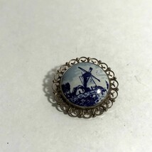 Vintage Sterling Silver Dutch Delft Brooch Filigree Framed - £41.70 GBP