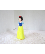 Disney Figurine Porcelain/Ceramic Snow White 5.75&quot; high - $6.89 CAD