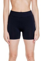 Vero Moda Women Short Black High-Waist Chic Fashion Sport 2025 Collection - $306.53 MXN