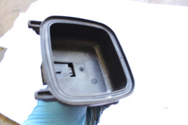 2000-2006 MERCEDES CL55 CL500 CL600 CL65 HEADLIGHT BACK COVER CAP SEAL V1241 image 2