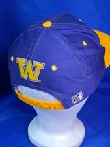 Vintage University of Washington Huskies Split Bar Snapback The Game NCAA - £22.05 GBP