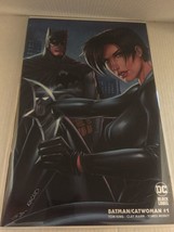 2022 DC Comics Black Label Batman Catwoman Ryan Kincaid Minimal Trade Variant #1 - £18.94 GBP