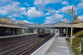 bbc0663 - Brockley Railway Station in 1962 , London - print 6x4 - £2.18 GBP