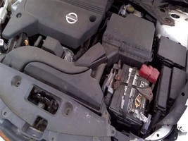 Air Cleaner Sedan 2.5L 4 Cylinder Fits 13-18 ALTIMA 103839484 - $77.52