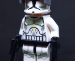Lego Star Wars Phase 1 Clone Trooper - Sand Green &amp; Lime 7913 Minifigure - $13.12