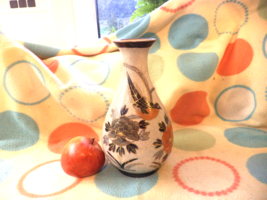 Chinese Crackle Glaze Pottery Vase Birds In Flora  Black Artemisia Leaf ... - £39.05 GBP
