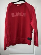Nike Mens Lebron James Size XL Crew Sweatshirt  Red - $38.00