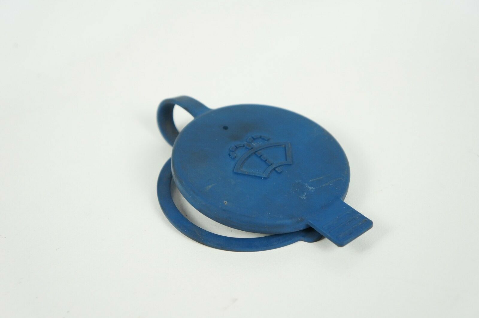 2008-2014 mercedes w204 c300 c350 windshield washer reservoir filler cap... - $14.87