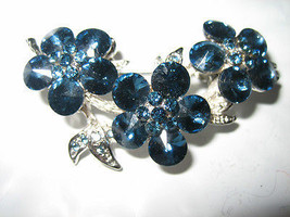 Gorgeous Dark Blue Crystal Studded Trio of Flowers Pin - £11.36 GBP
