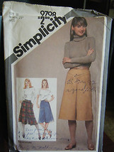 Vintage Simplicity 9798 Misses Culottes Pattern - Size 10 Waist 25 - $7.50