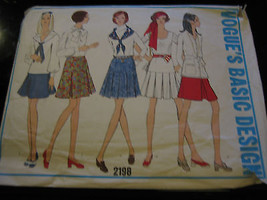 Vintage Vogue&#39;s Basic Design #2198 Misses Skirt in 5 Versions Pattern - Waist 23 - £10.95 GBP