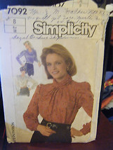 Vintage Simplicity 7092 Misses Blouses Pattern - Size 8 Bust 31 1/2 - £5.92 GBP