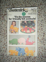 Butterick 5674 Christmas Tree Skirt, Ornaments & Pillow Toys Pattern - UNCUT - $11.15