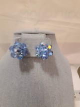 Vintage Laguna Blue Goldtone AB Rhinestone Clip On Earrings - £6.02 GBP